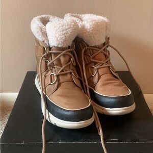 Sorel explorer carnival boots